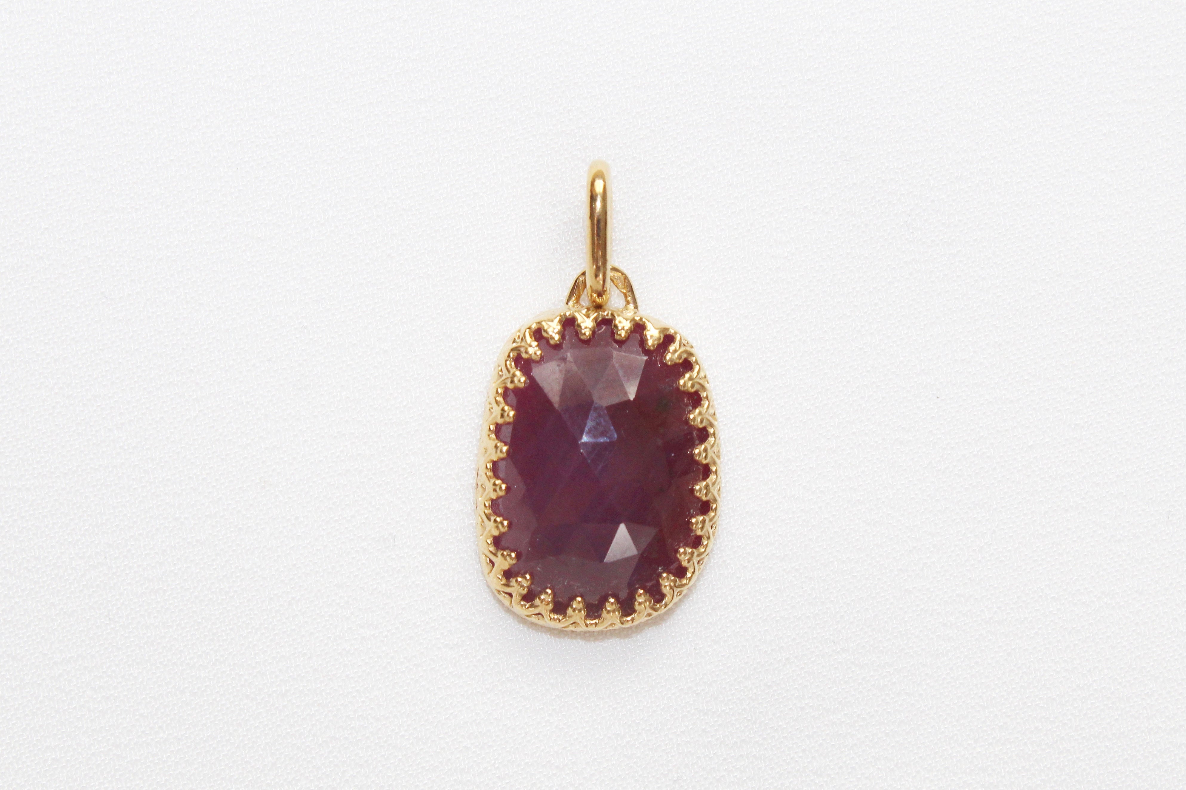 Pendentif RUBIS