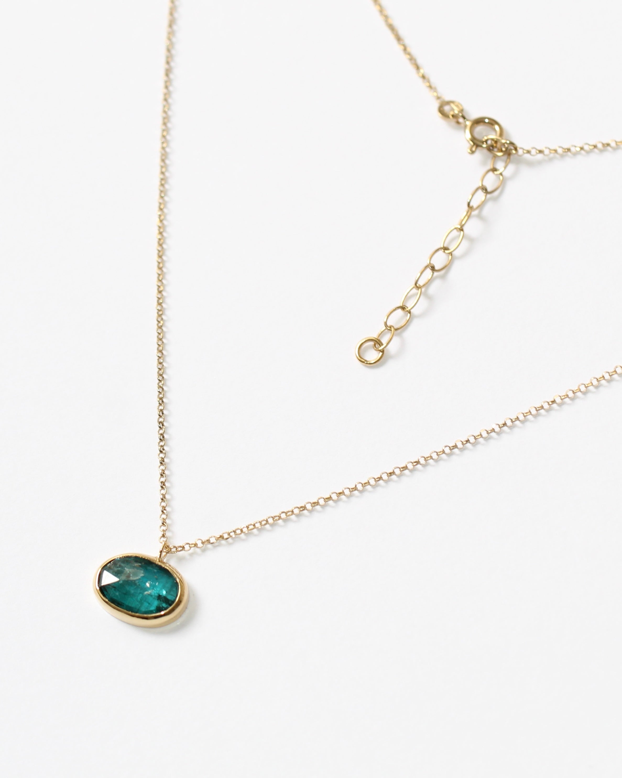 Collier AZURE