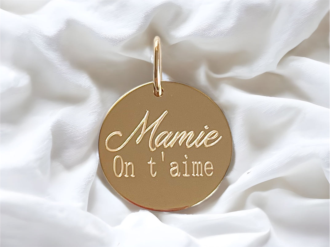 Médaille MAMIE ON T’AIME
